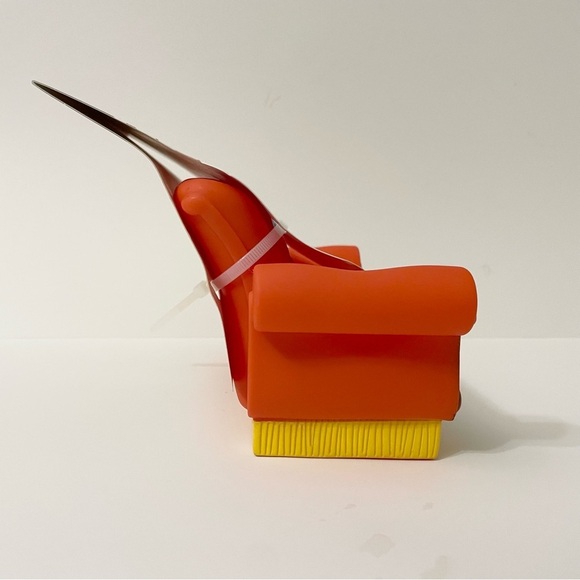 FRIENDS TV Show CENTRAL PERKS Couch Phone Stand - Picture 10 of 14